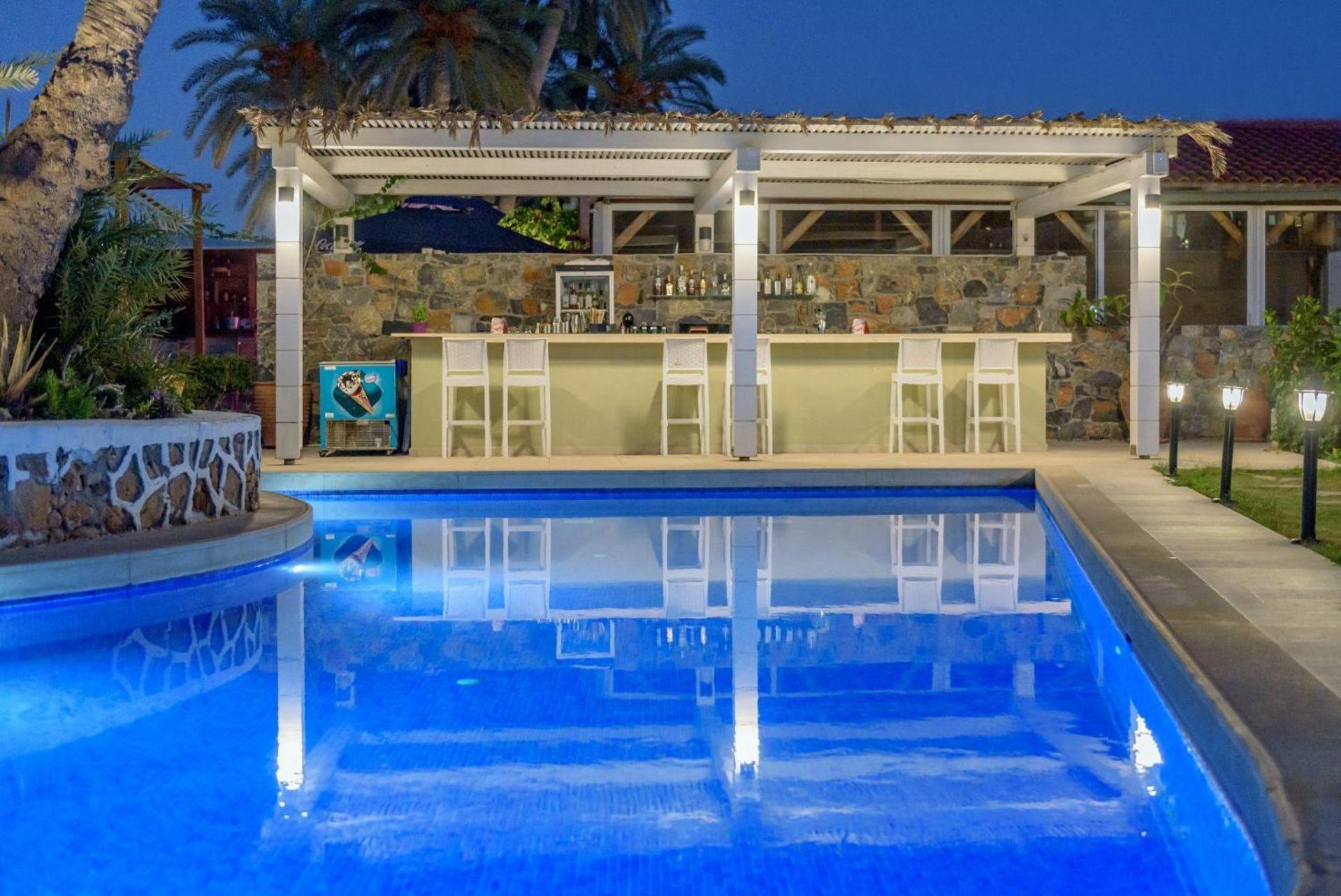 Zeus Hotels Palm Beach Σταλίδα Εξωτερικό φωτογραφία